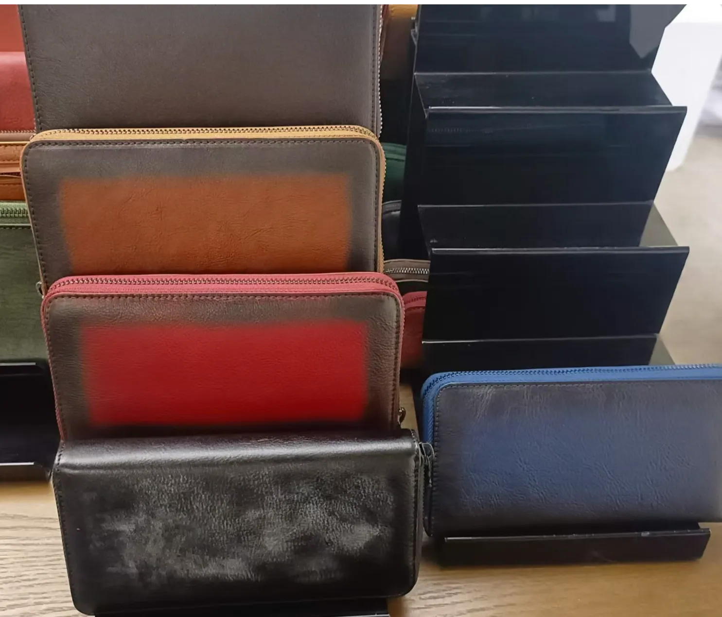 Handmade Long Leather Wallet Purse Large Capcity Multi Cards Zipper Soft Clutch for Women