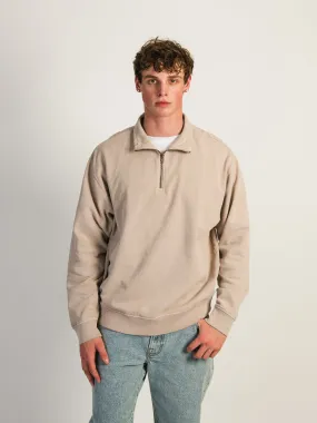 KOLBY RELAXED FIT QUARTER ZIP - PEBBLE