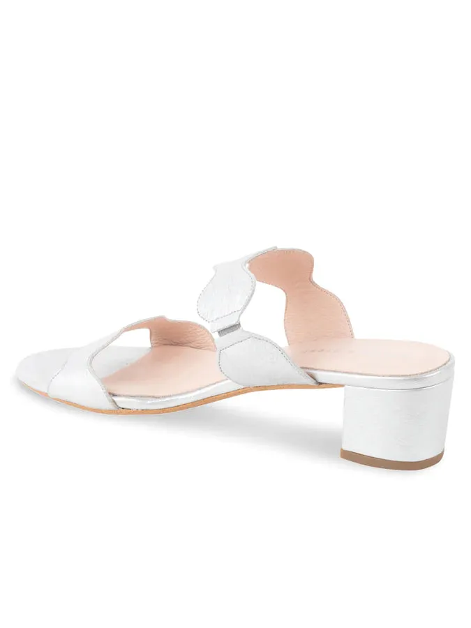 PALM BEACH BLOCK HEEL SCALLOP SANDAL