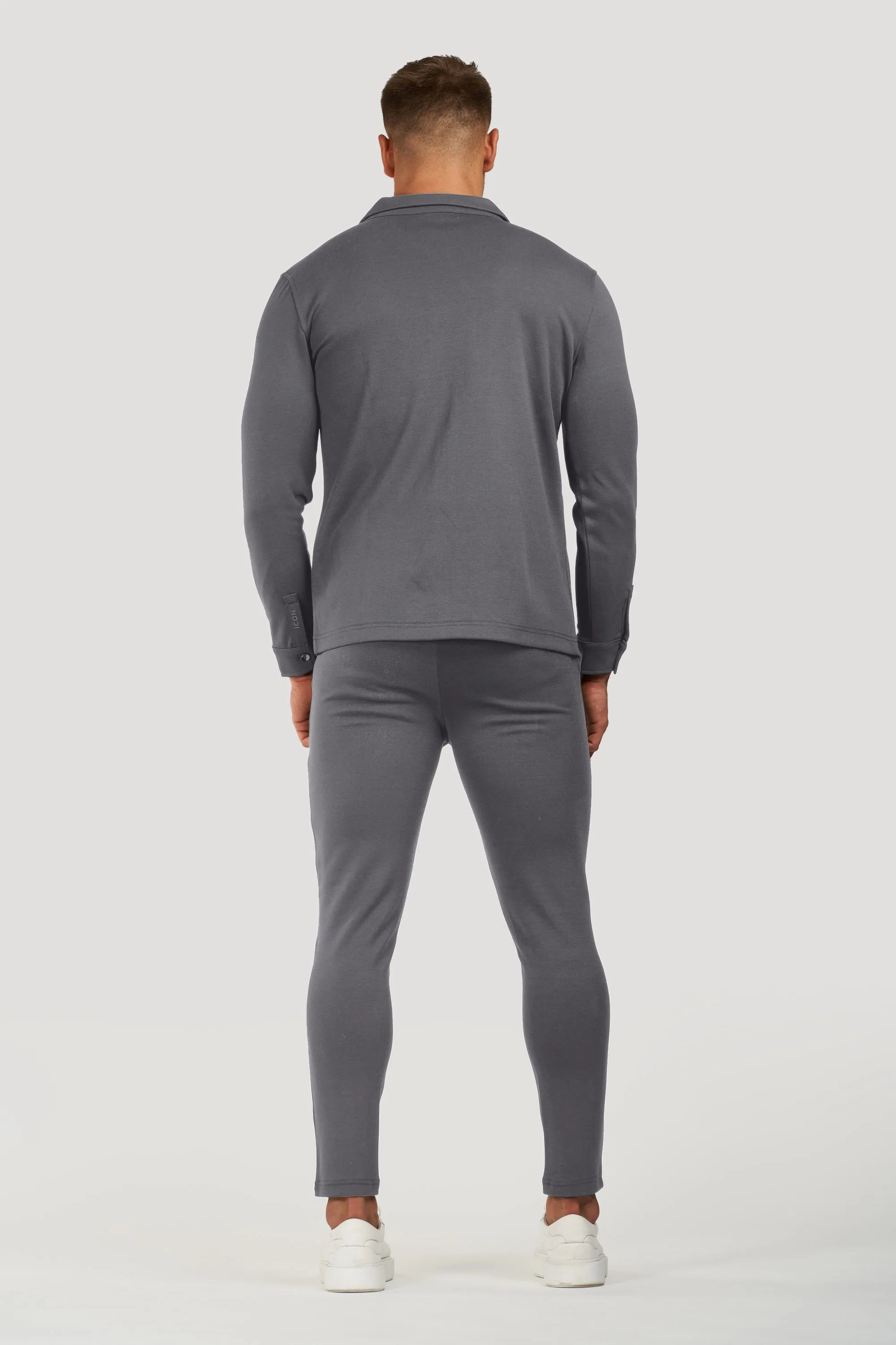 THE ATHLETIC JOGGER