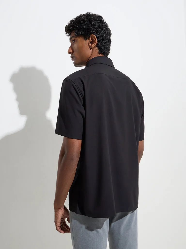 WES Formals Black Solid Slim-Fit Shirt